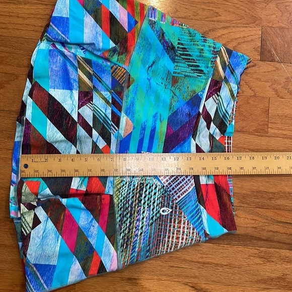 DonaJo Women Skort Eco Friendly Size 3 (16-18) XL Graphic Design Golf Zumba - Picture 4 of 8